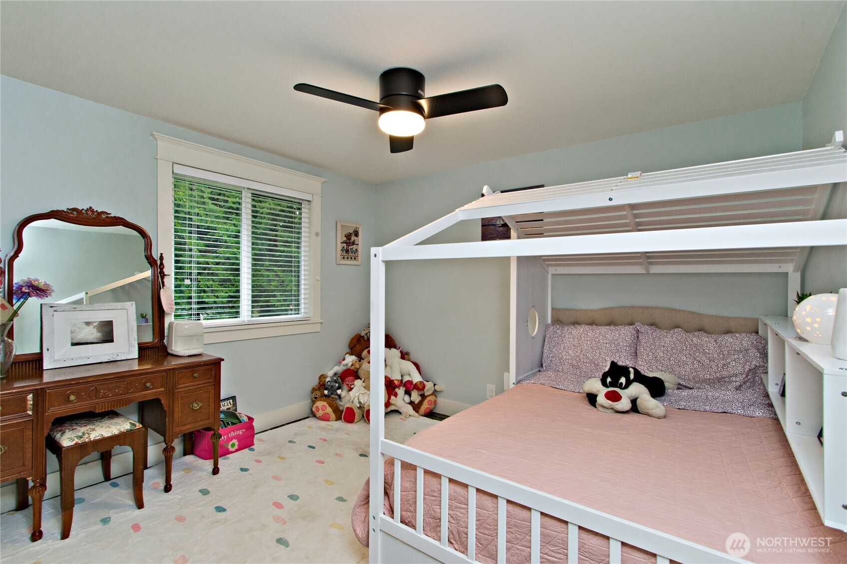 23031 76th Avenue SE, Woodinville, WA 98072