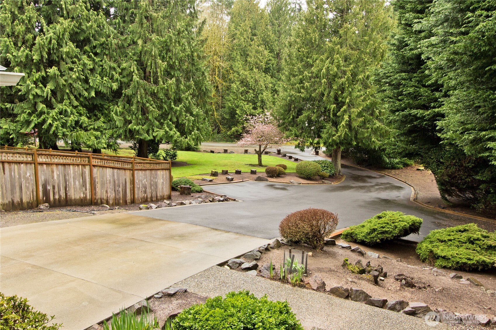 23031 76th Avenue SE, Woodinville, WA 98072