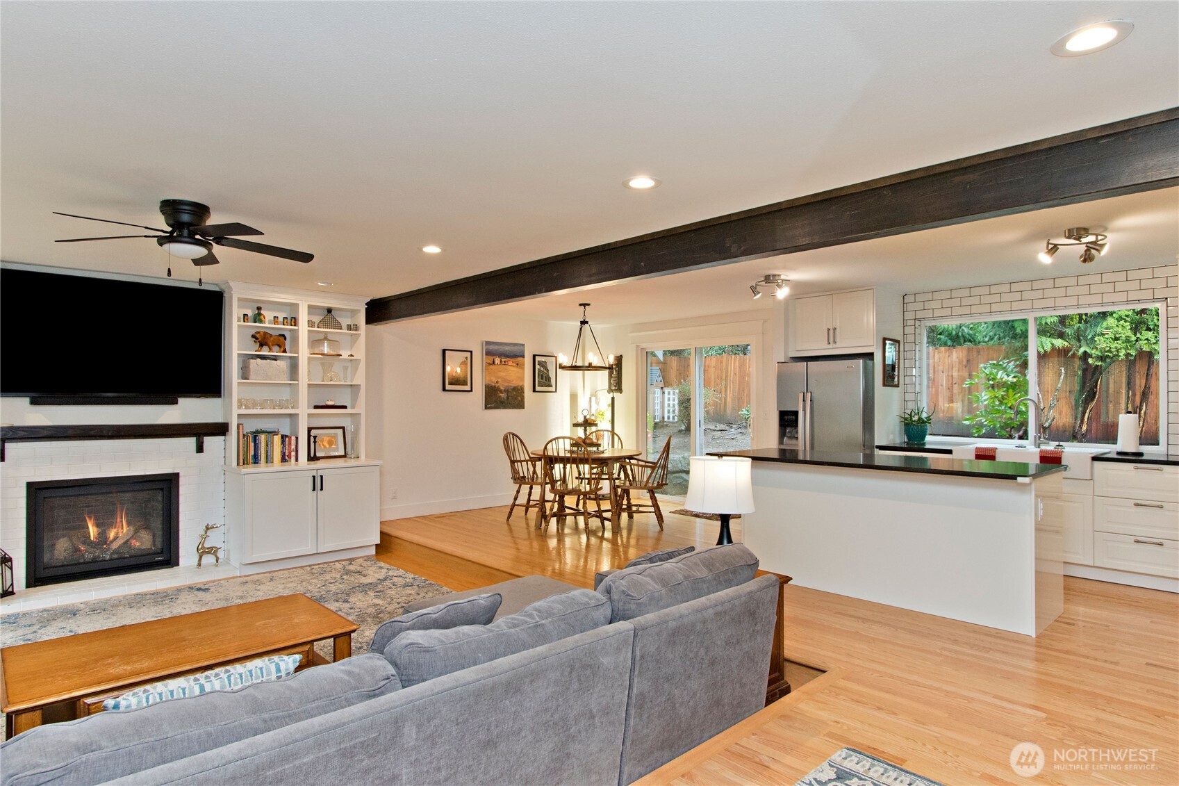 23031 76th Avenue SE, Woodinville, WA 98072