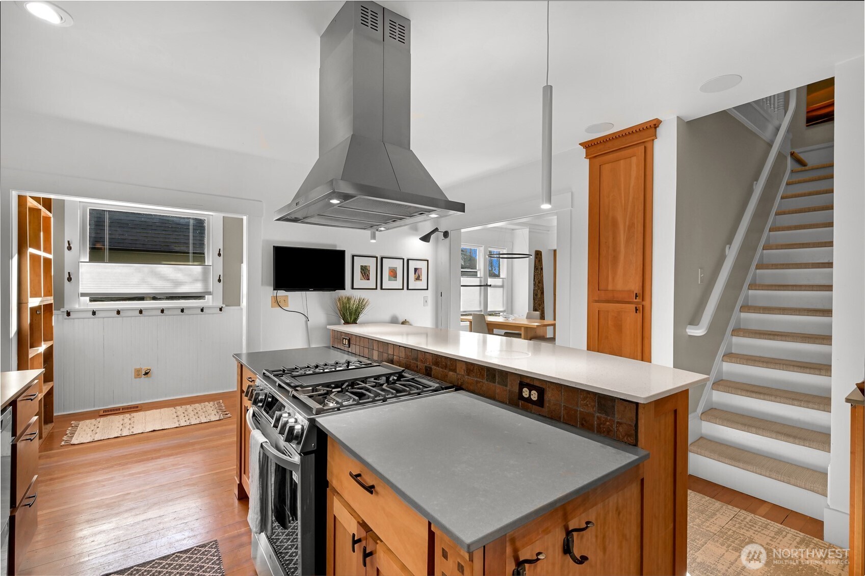 250 N Forest Street , Bellingham, WA 98225