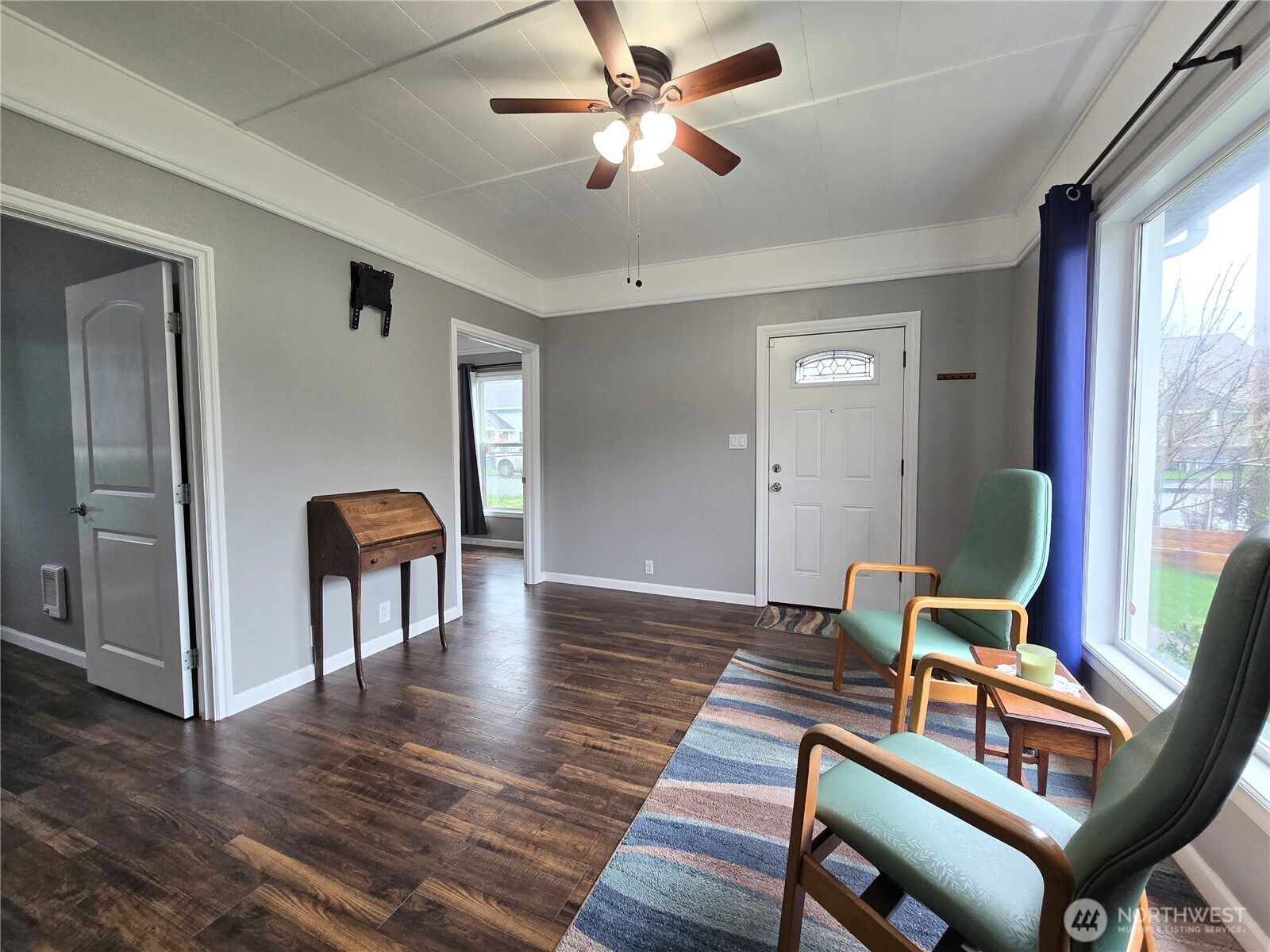 1407 Laurel Street , Hoquiam, WA 98550