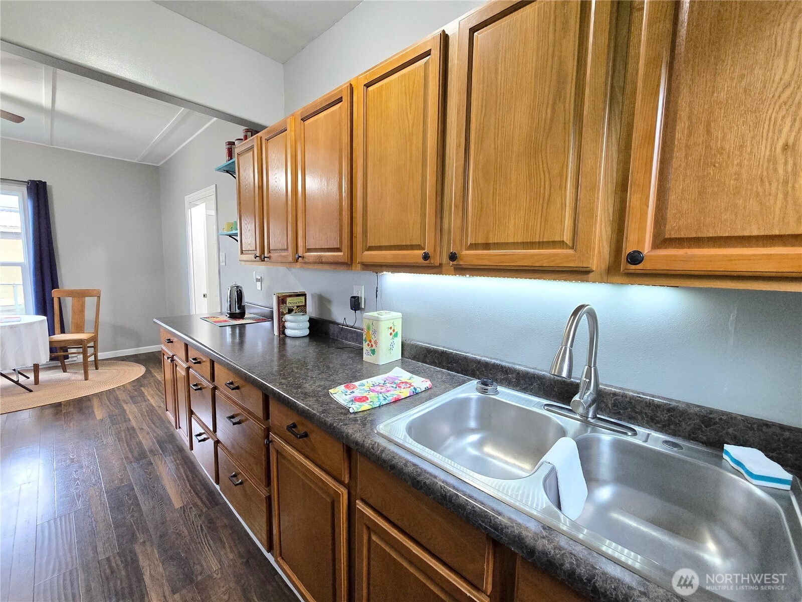 1407 Laurel Street , Hoquiam, WA 98550