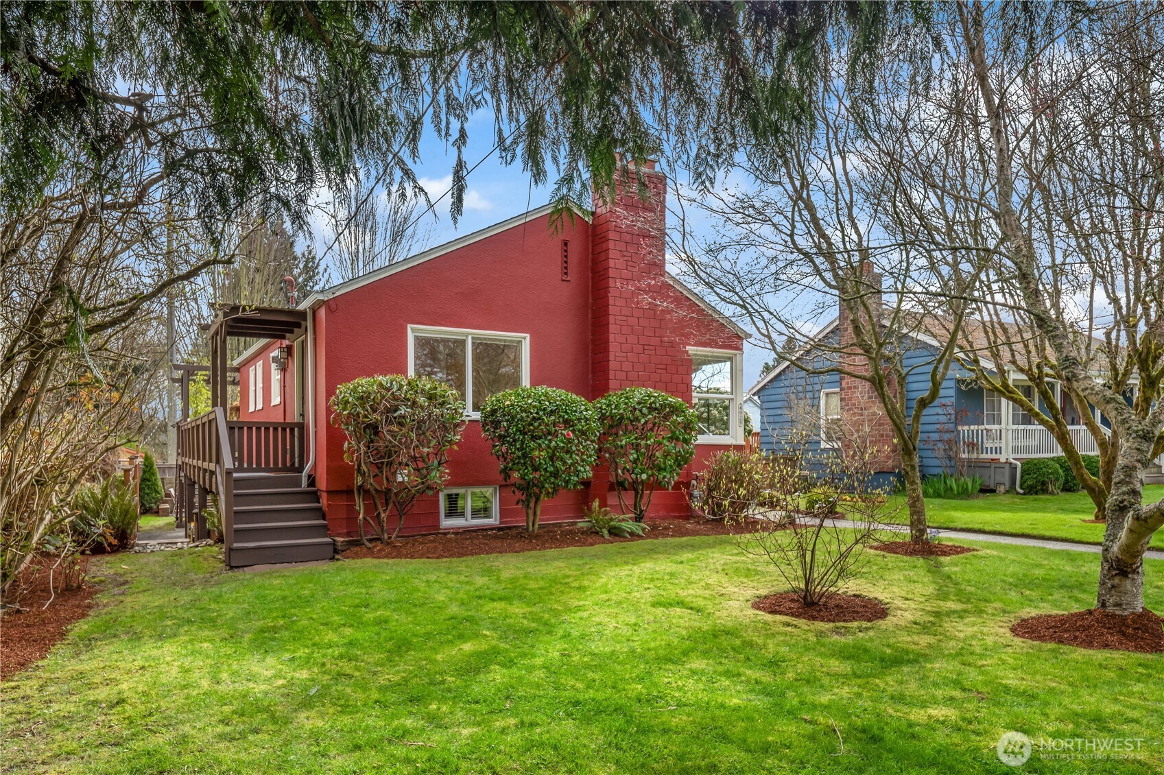 4929 SW Dawson Street , Seattle, WA 98136
