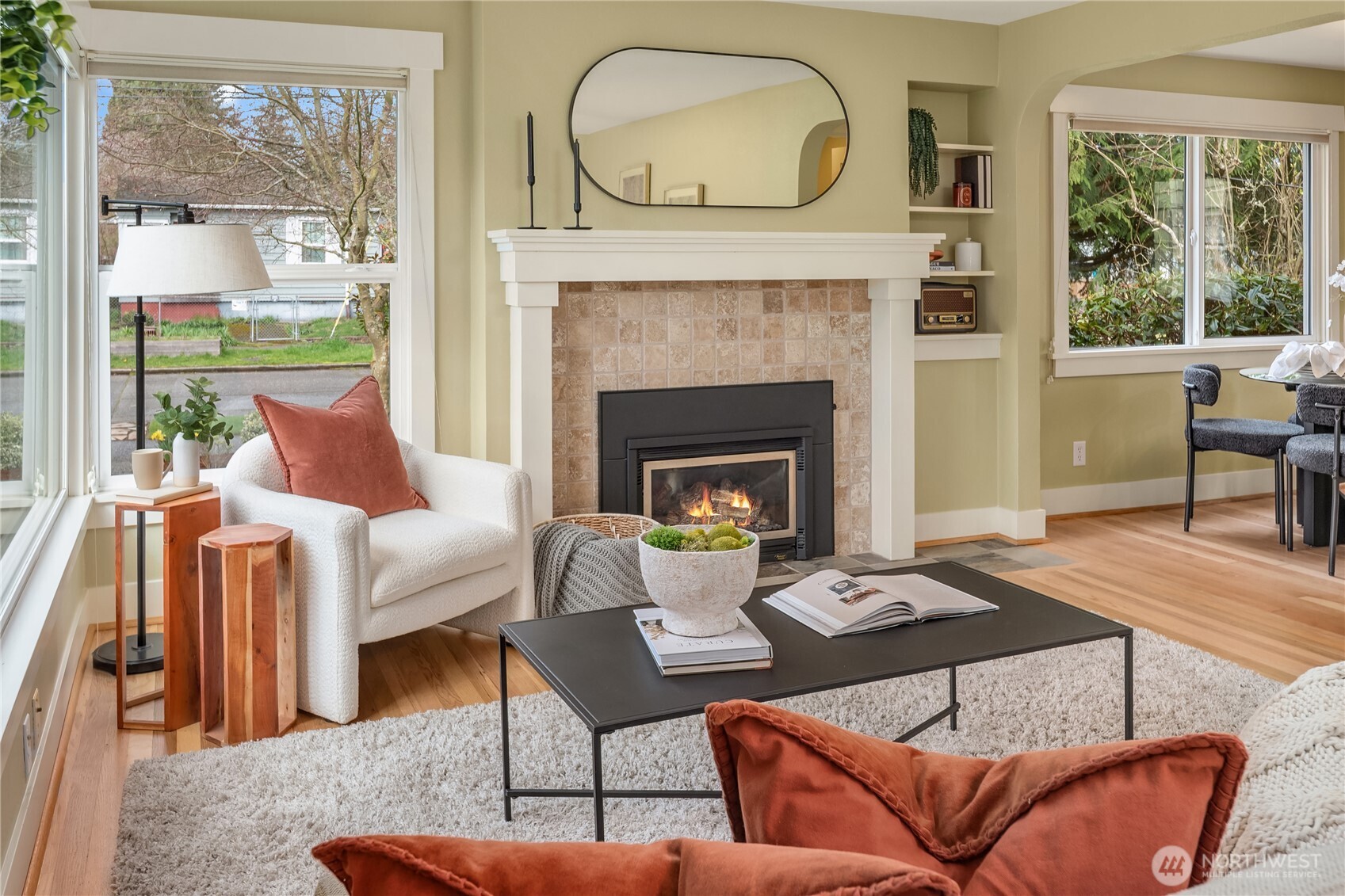 4929 SW Dawson Street , Seattle, WA 98136