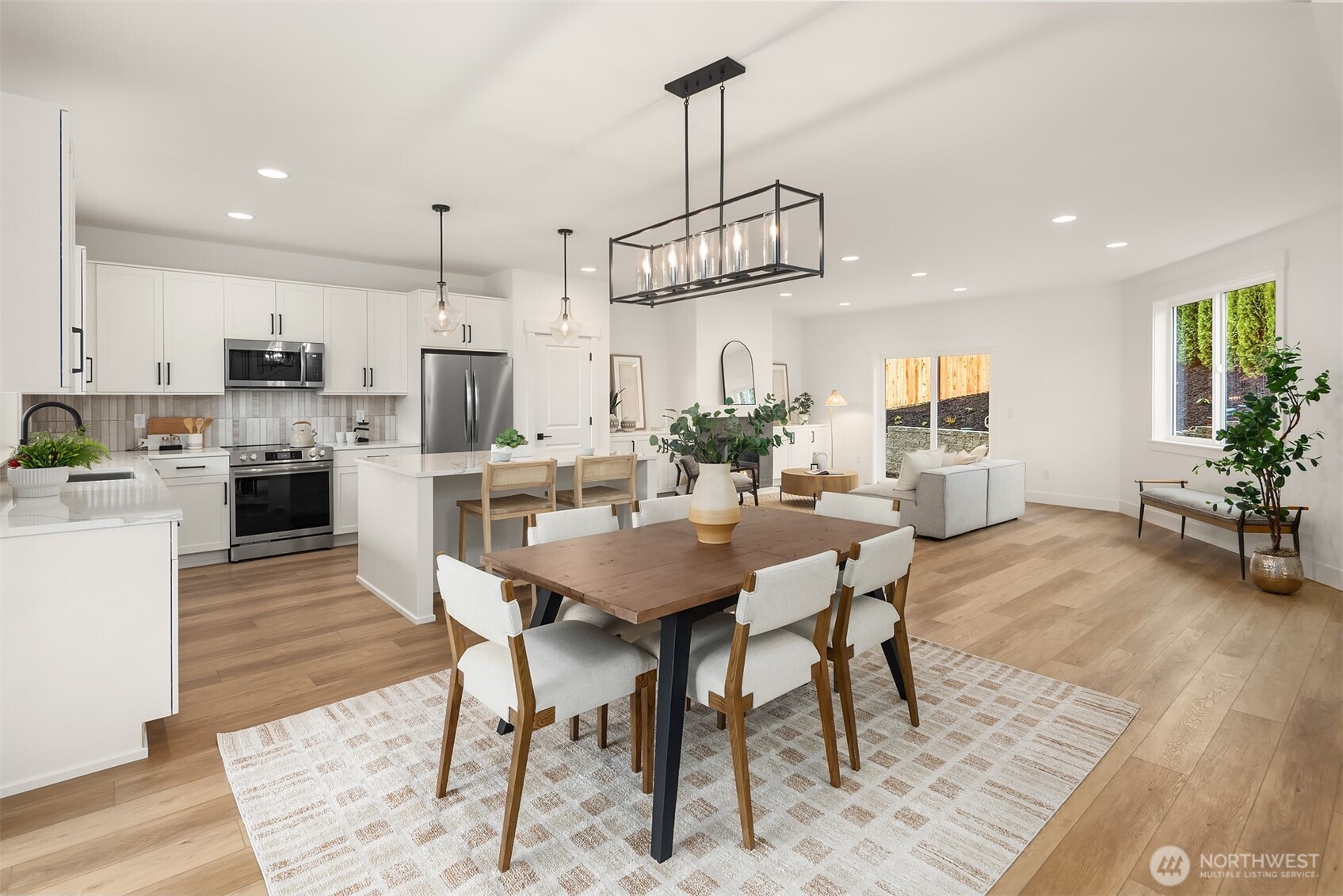 404 Edmonds Ave NE , Renton, WA 98056