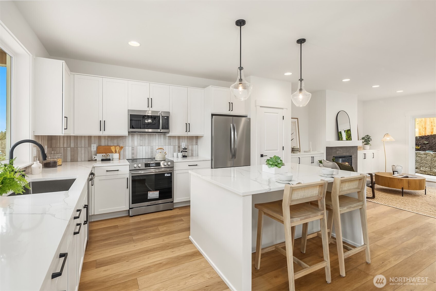 404 Edmonds Ave NE , Renton, WA 98056