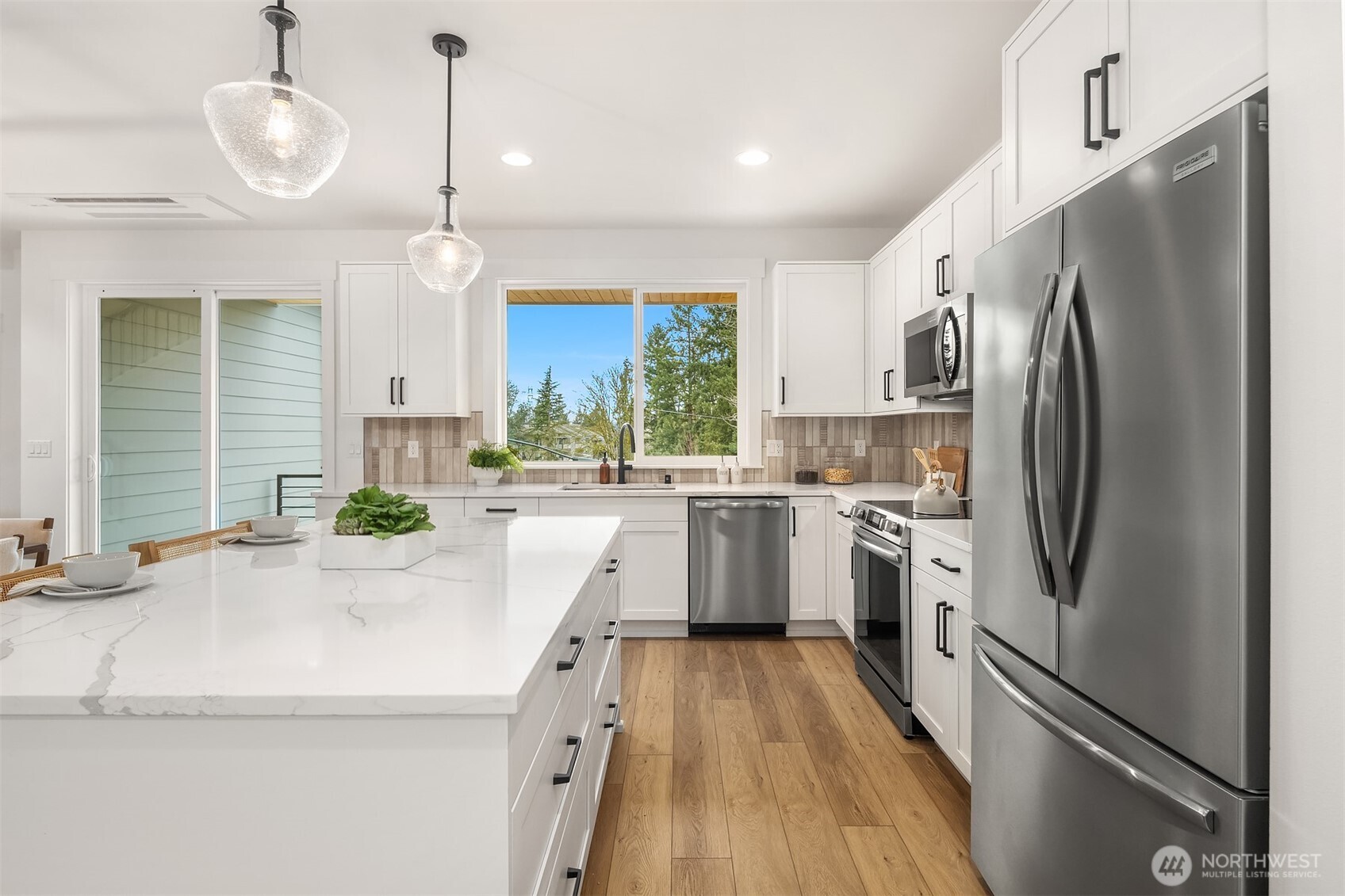 404 Edmonds Ave NE , Renton, WA 98056