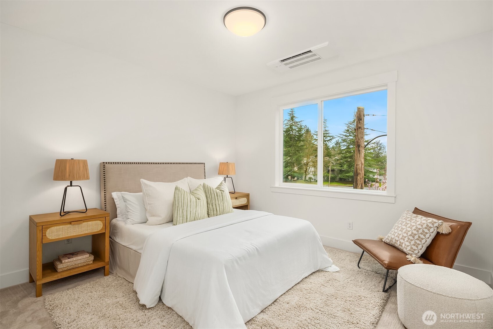 404 Edmonds Ave NE , Renton, WA 98056