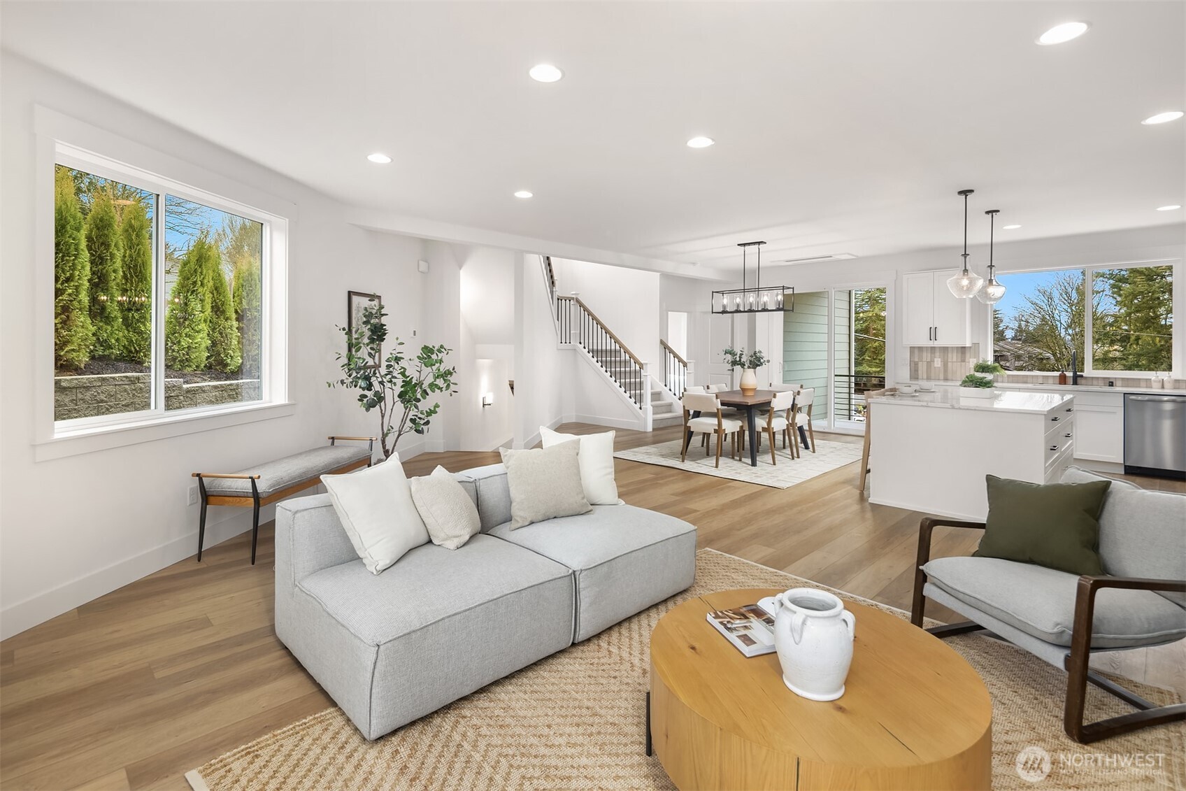 404 Edmonds Ave NE , Renton, WA 98056