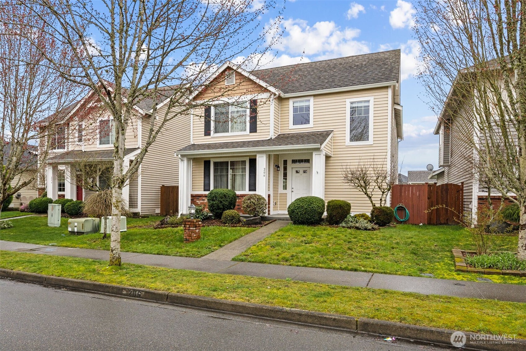 206 Lane Boulevard NW, Orting, WA 98360