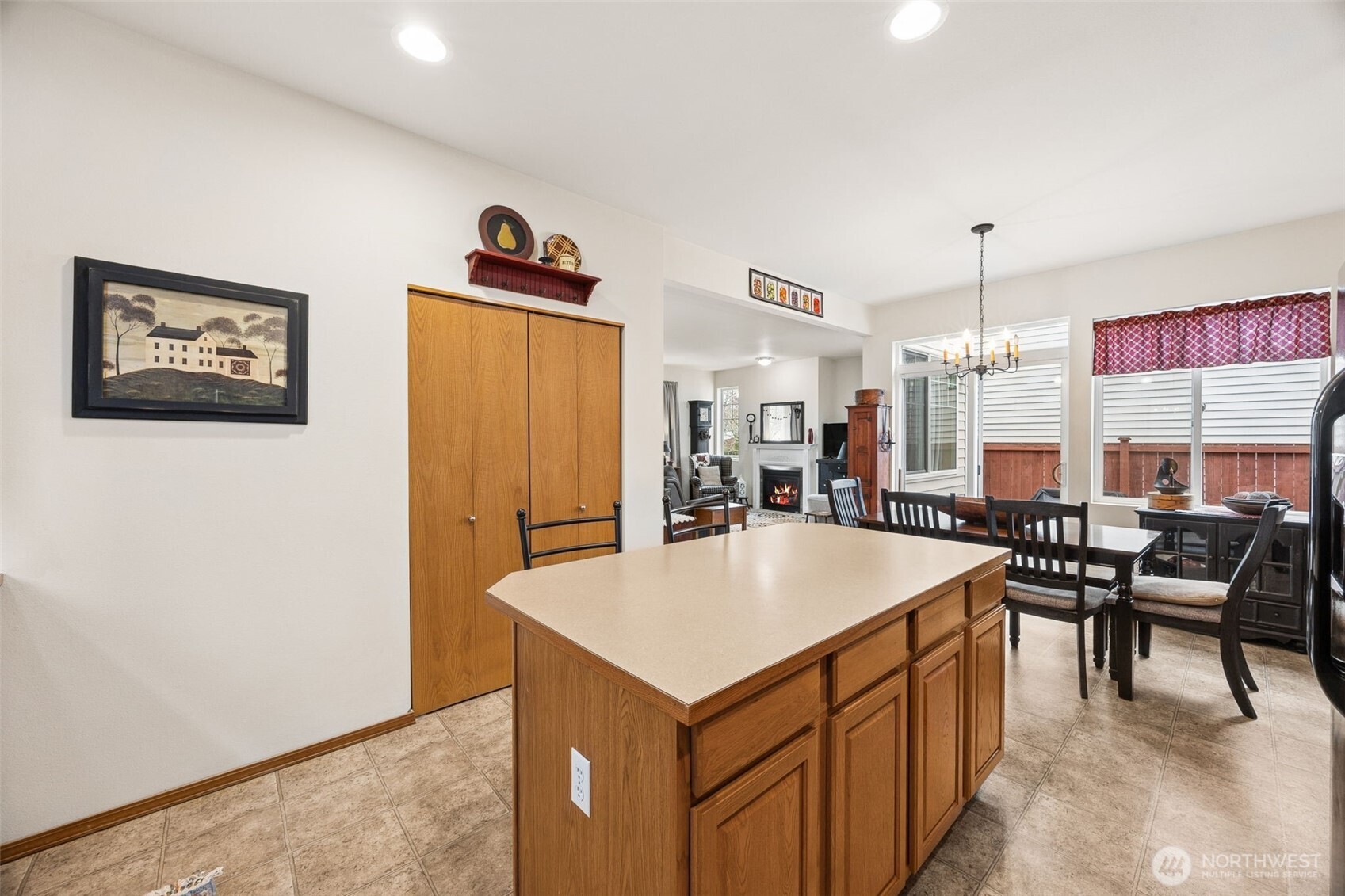 206 Lane Boulevard NW, Orting, WA 98360