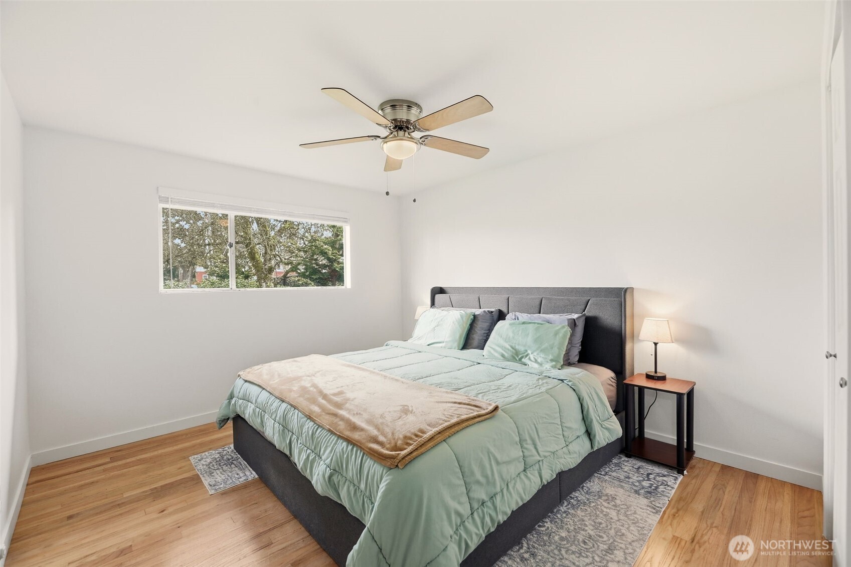 1279 149th Place SE, Bellevue, WA 98007