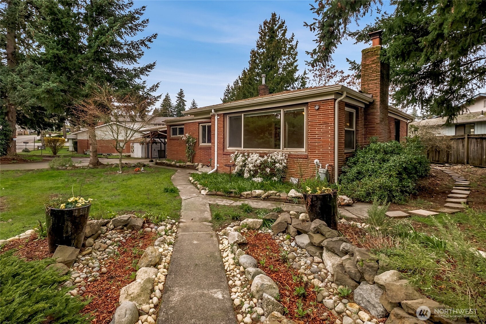 14235 6th Avenue SW, Burien, WA 98166