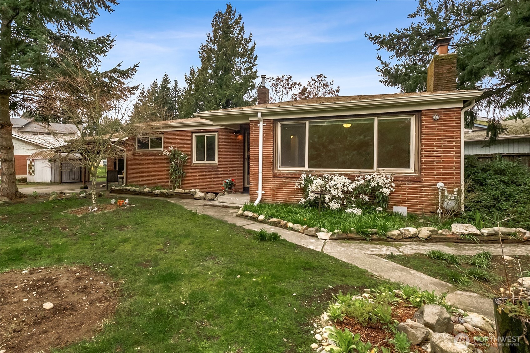 14235 6th Avenue SW, Burien, WA 98166