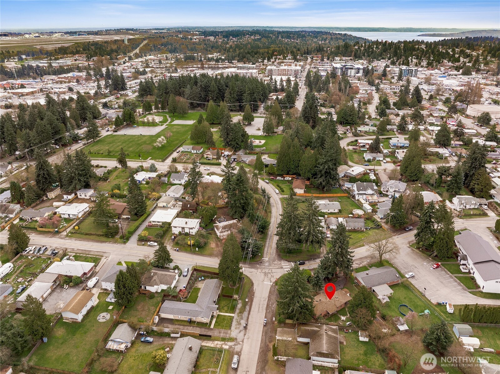 14235 6th Avenue SW, Burien, WA 98166