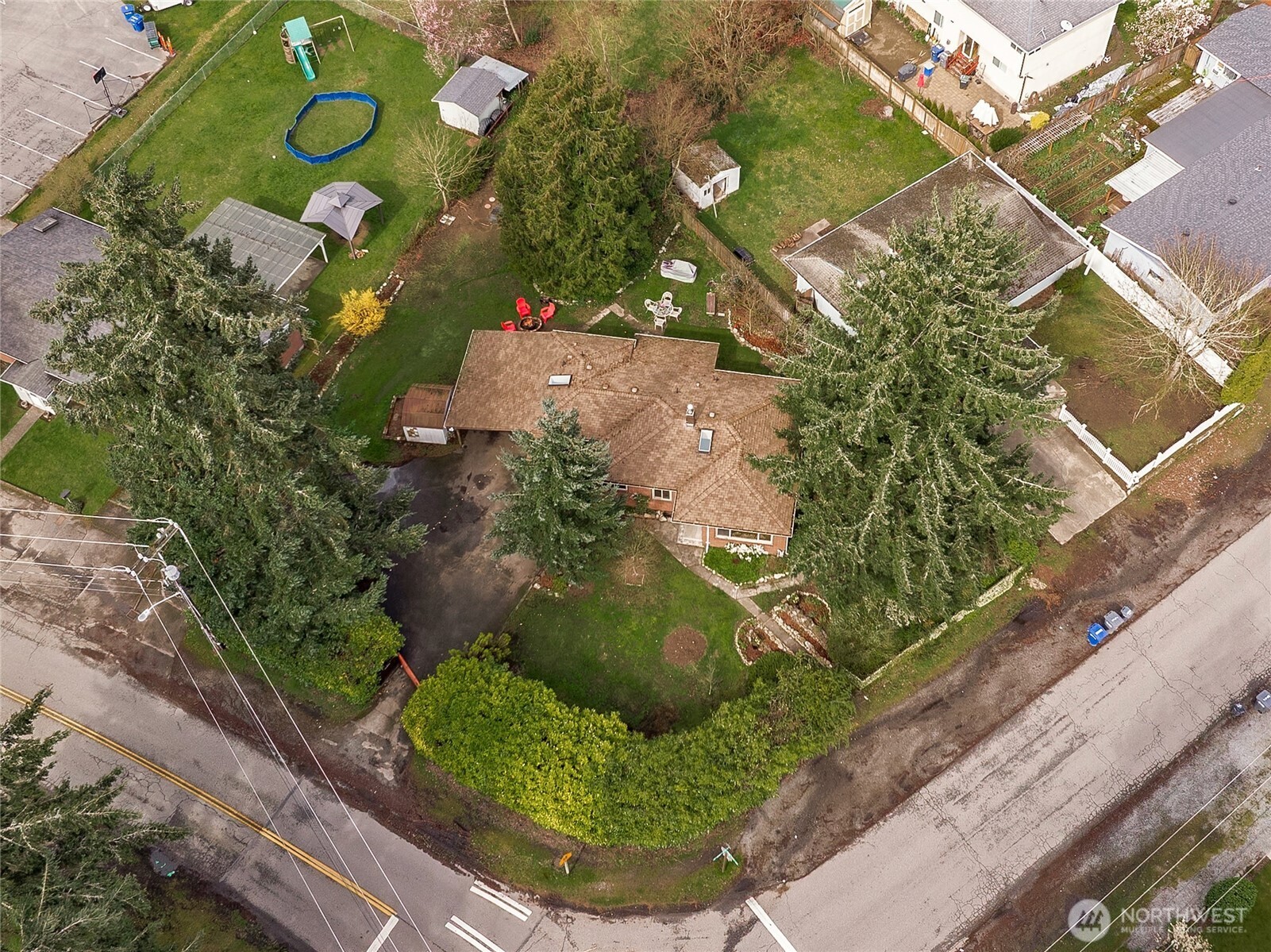 14235 6th Avenue SW, Burien, WA 98166