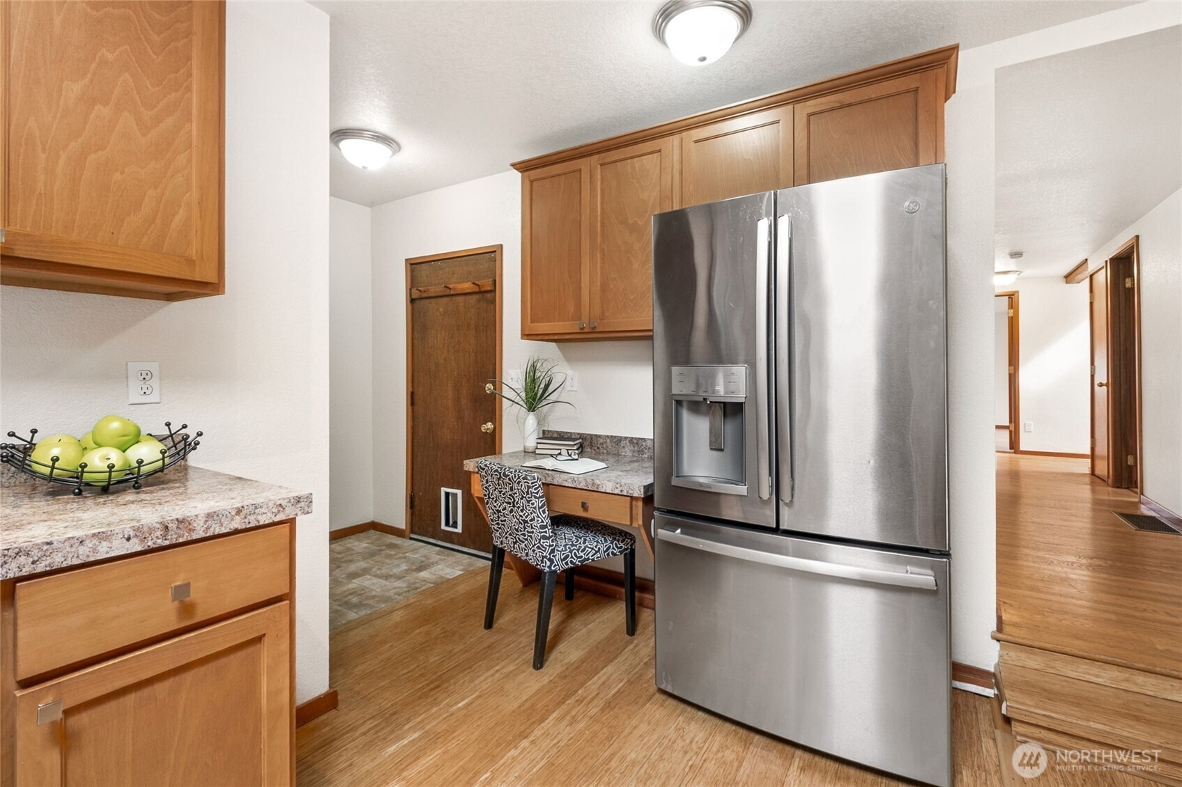 14235 6th Avenue SW, Burien, WA 98166