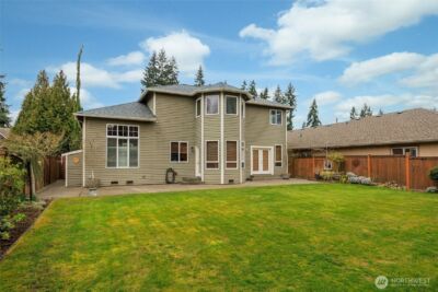 17001 31st Drive SE, Bothell, WA 98012 - Photo 2