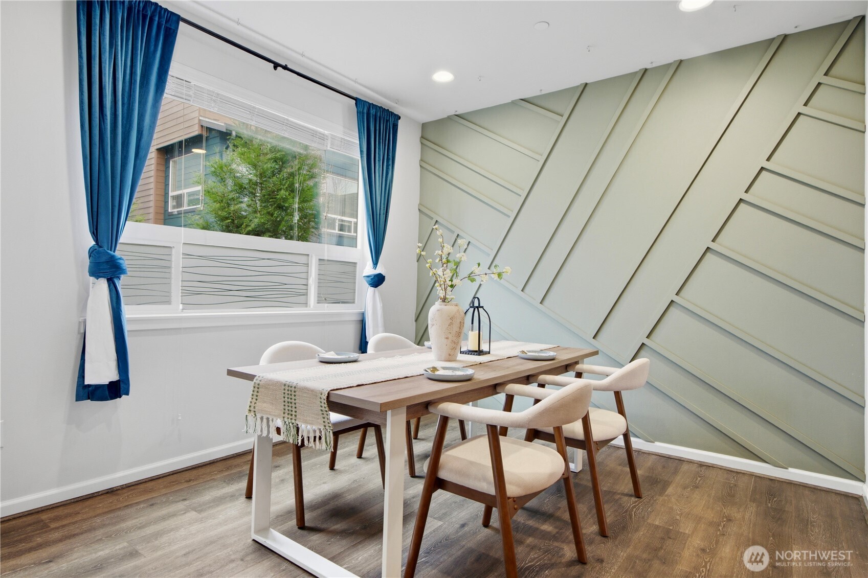 13145 S 83rd Lane #9.3, Seattle, WA 98178