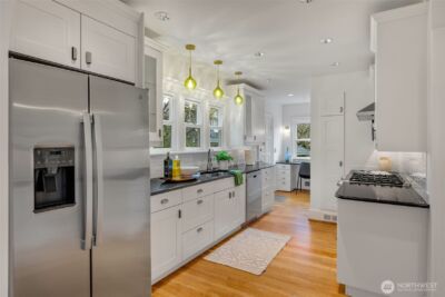 6707 6th Avenue NW, Seattle, WA 98117 - Photo 9