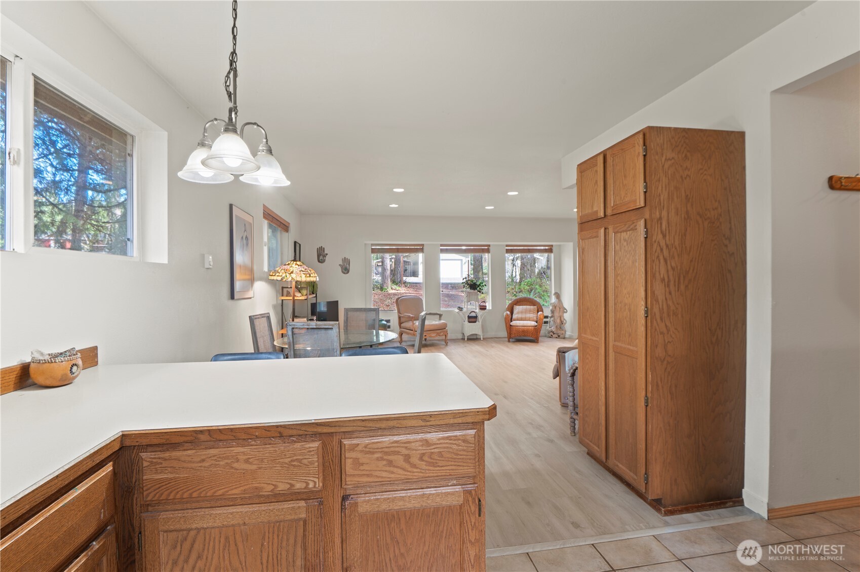 380 N Duckabush Drive E, Hoodsport, WA 98548