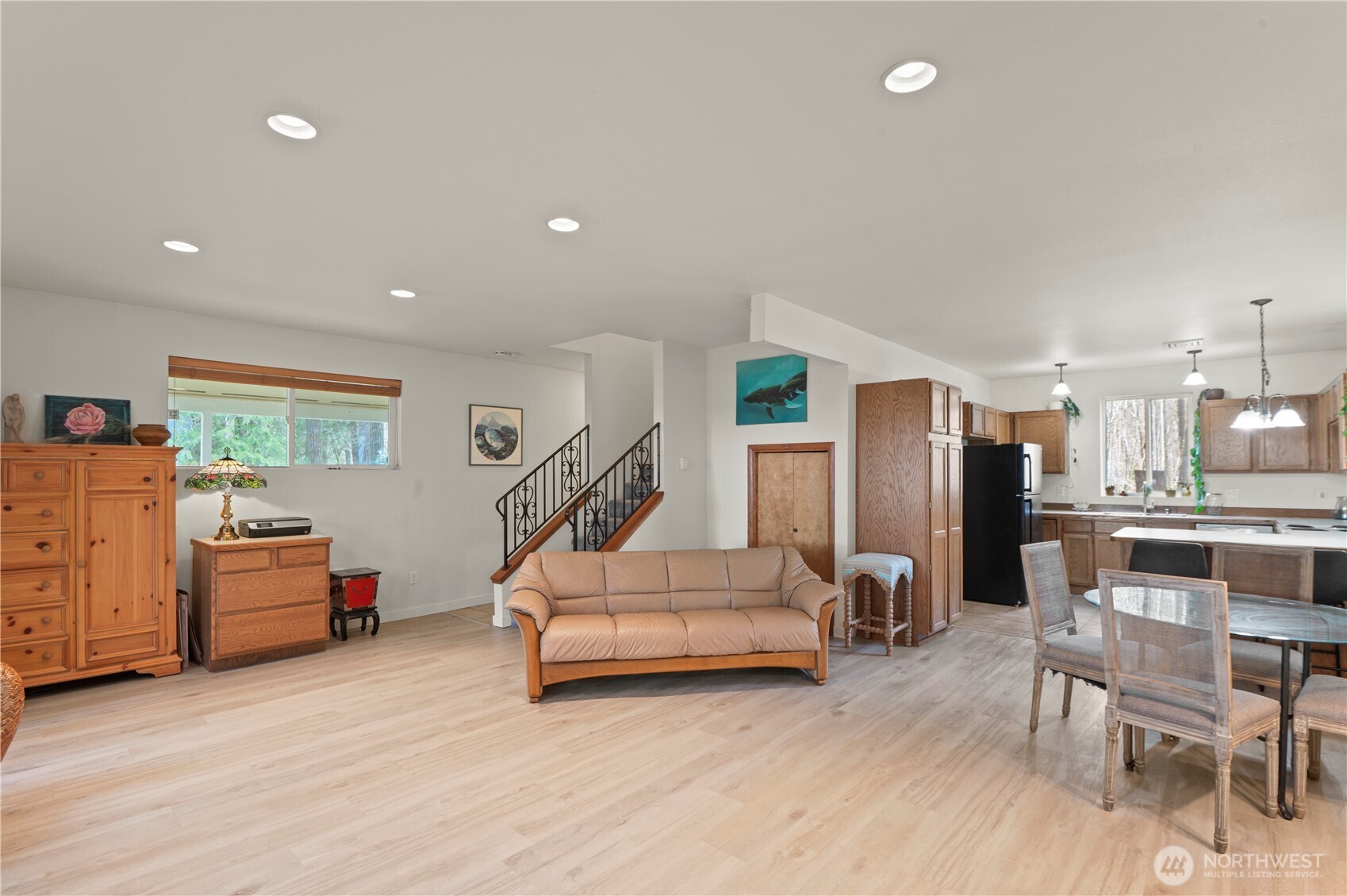 380 N Duckabush Drive E, Hoodsport, WA 98548