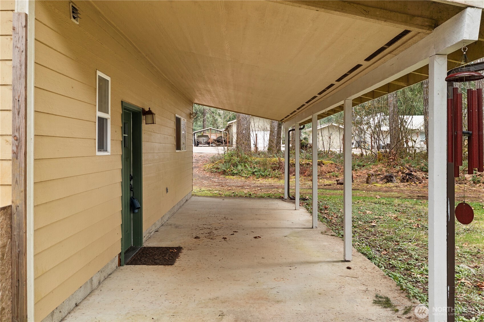 380 N Duckabush Drive E, Hoodsport, WA 98548