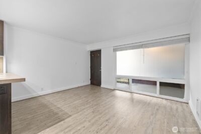 752 Bellevue Avenue E #202, Seattle, WA 98102 - Photo 4