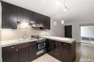 752 Bellevue Avenue E #202, Seattle, WA 98102 - Photo 7