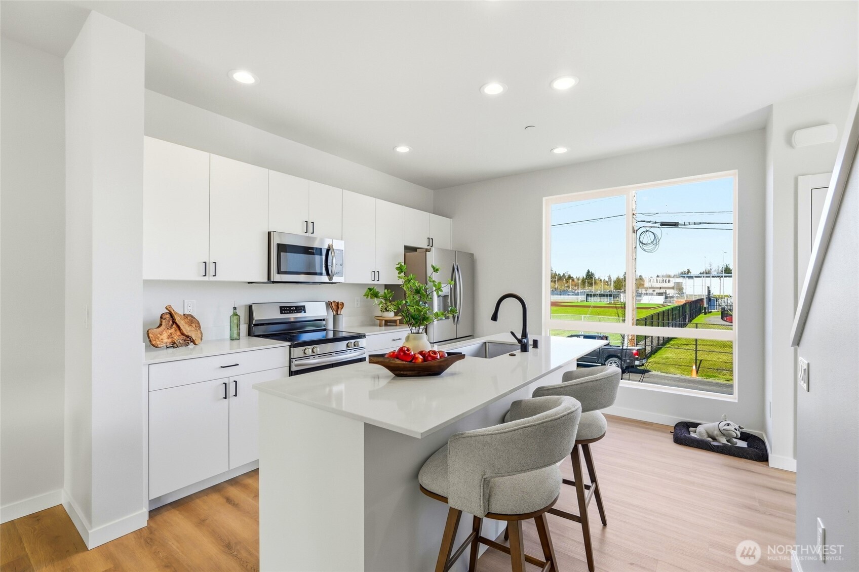 222 124th Street SW #E1, Everett, WA 98204