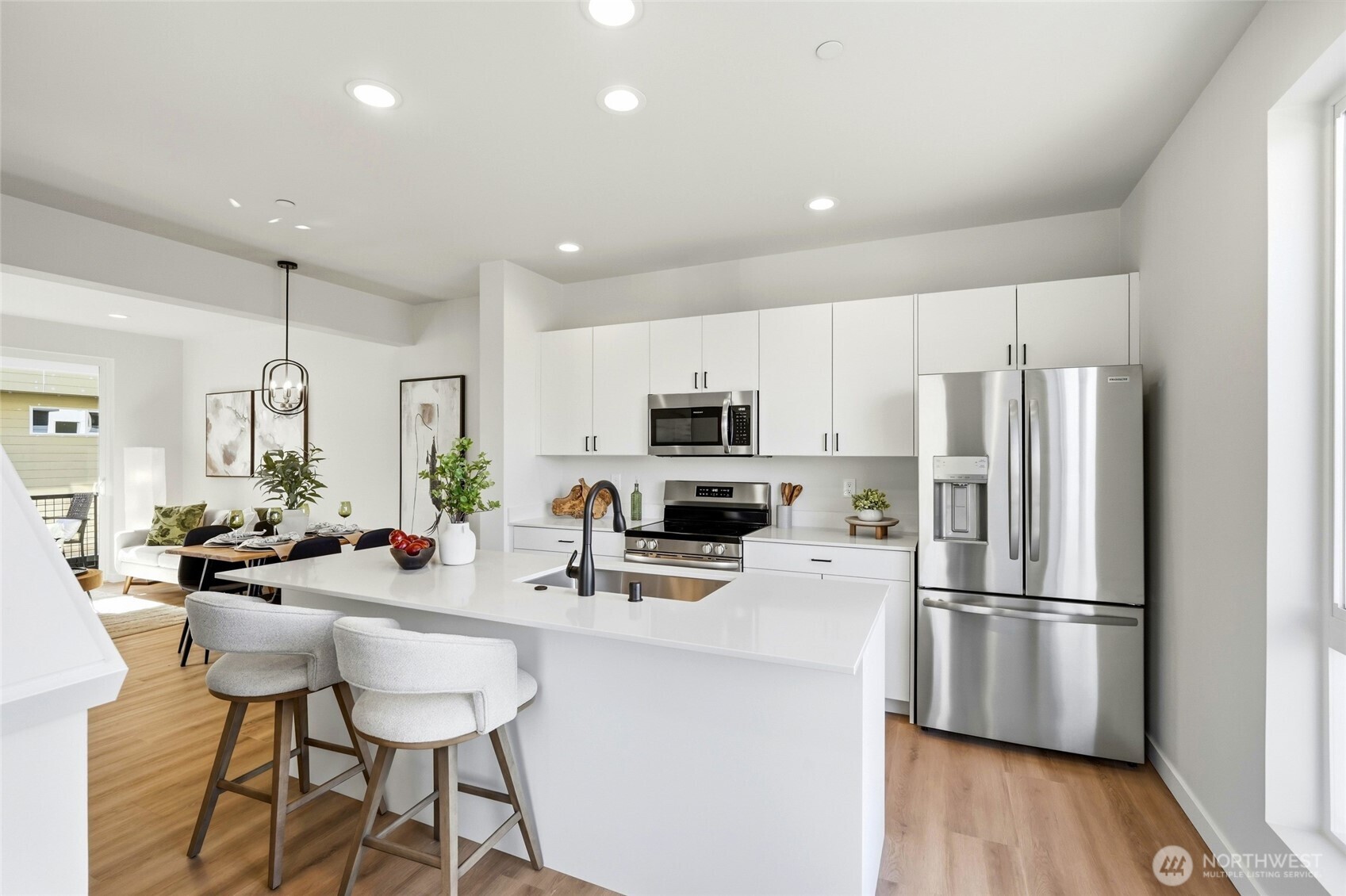 222 124th Street SW #E1, Everett, WA 98204