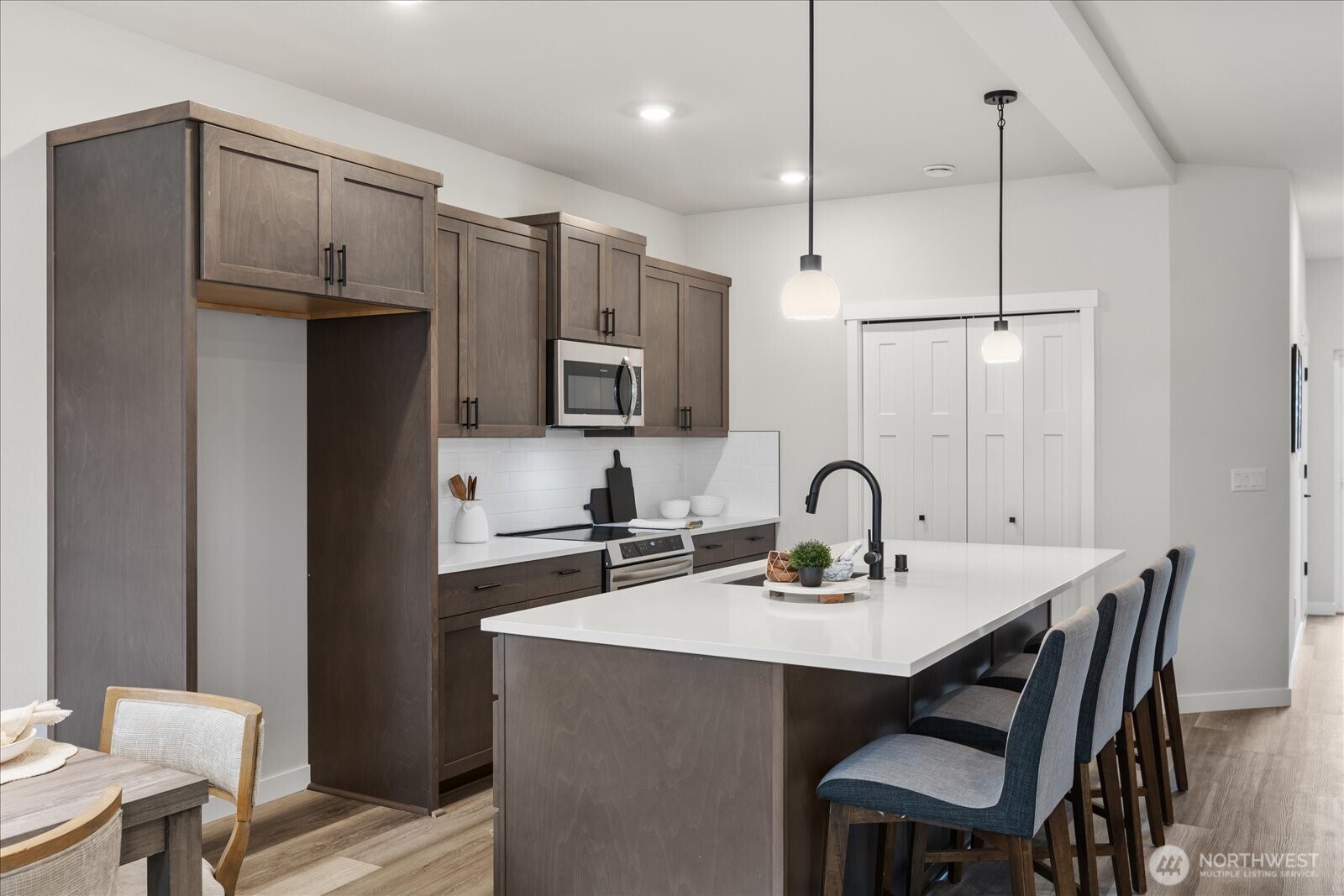 28300 74th Drive NW #B, Stanwood, WA 98292