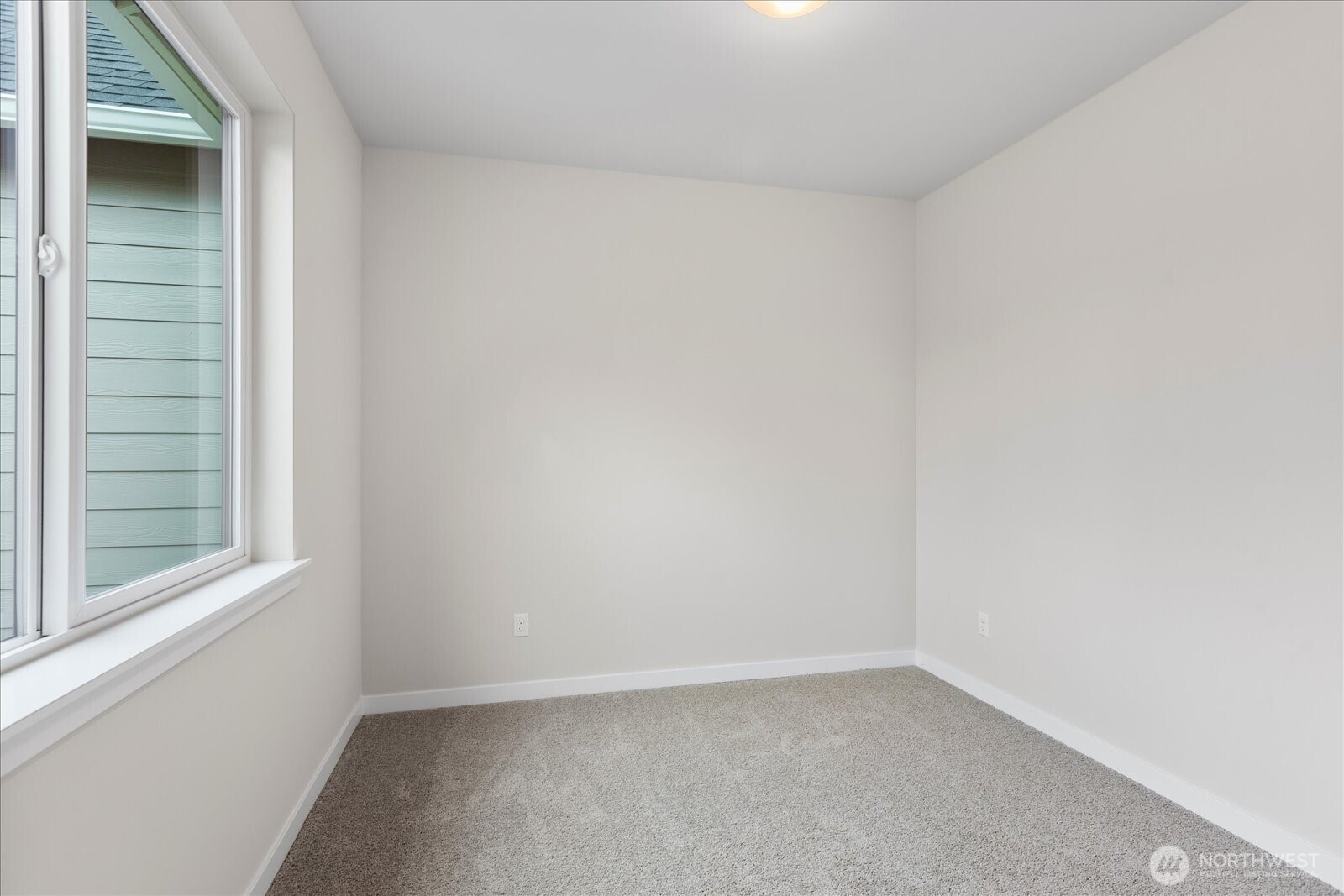 28300 74th Drive NW #B, Stanwood, WA 98292