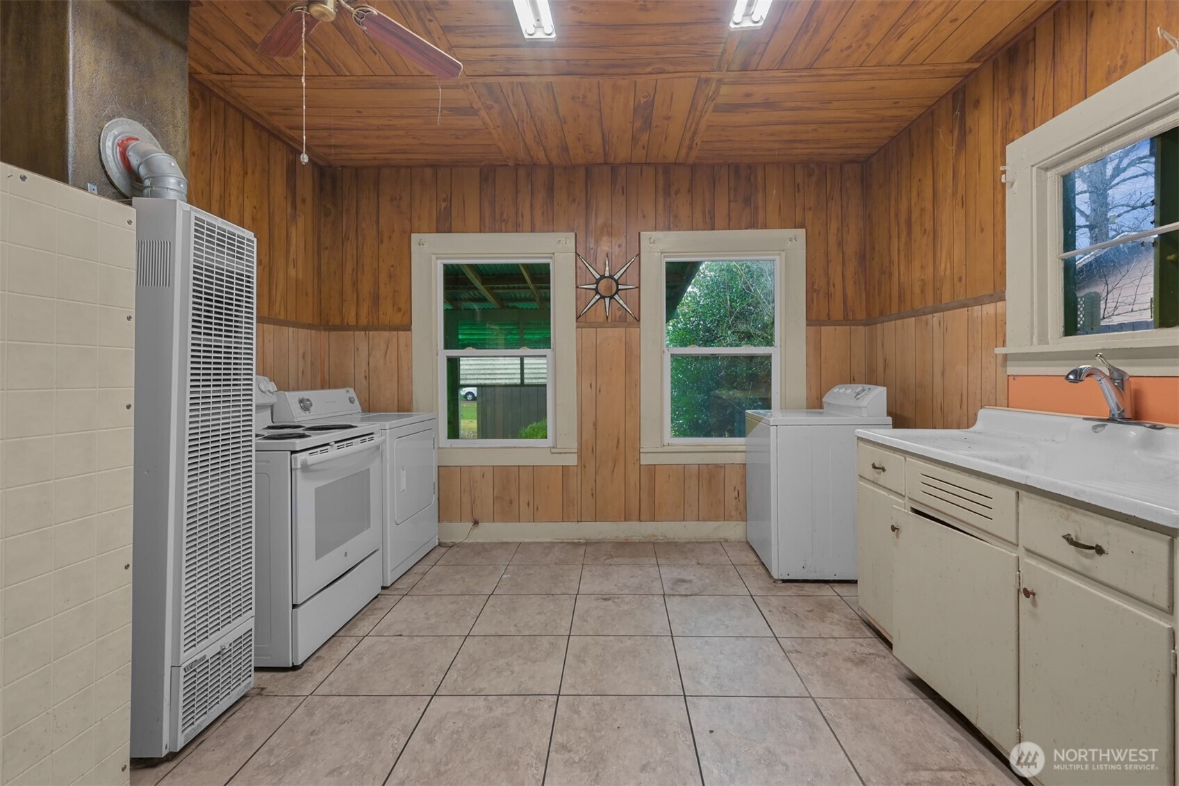 2701 Michigan Street , Bellingham, WA 98226