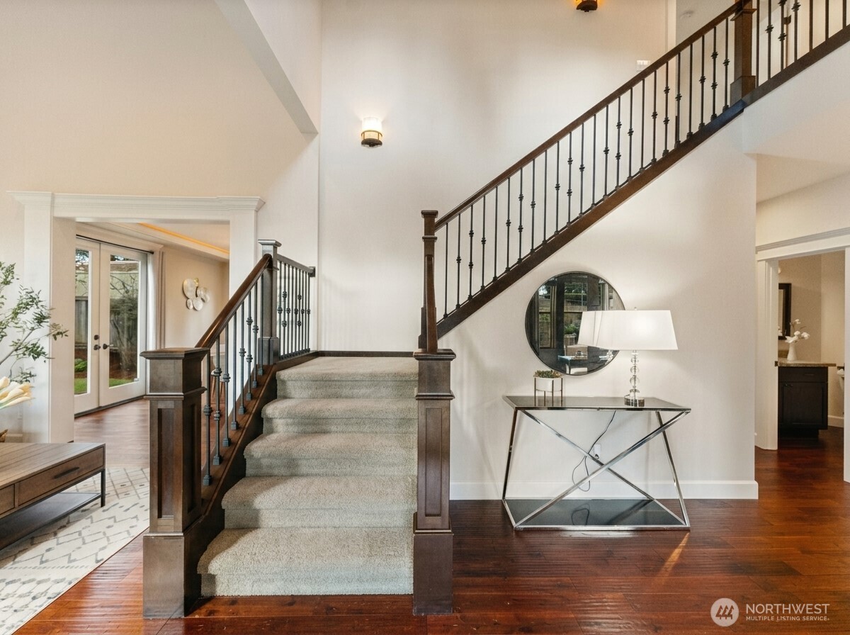 8718 NE 134th Street , Kirkland, WA 98034