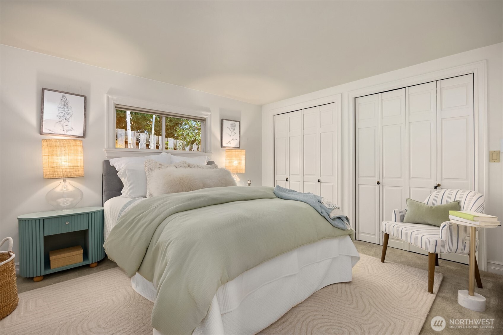 9986 NE Ewing Street , Bainbridge Island, WA 98110