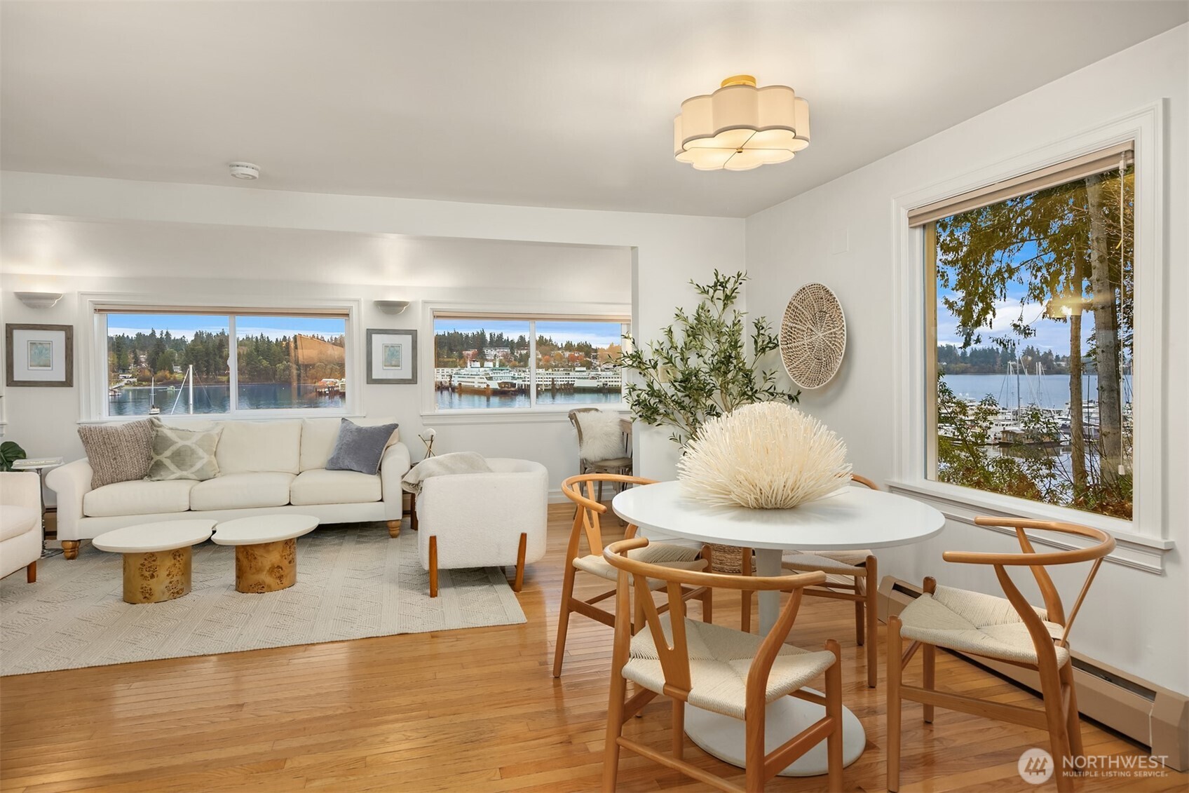 9986 NE Ewing Street , Bainbridge Island, WA 98110