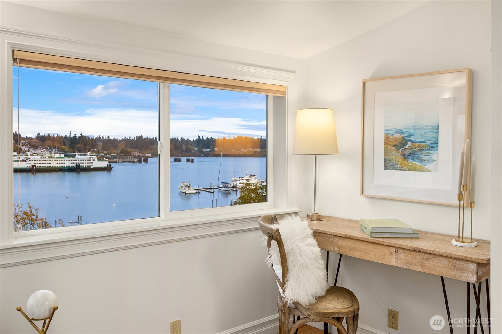 9986 NE Ewing Street , Bainbridge Island, WA 98110