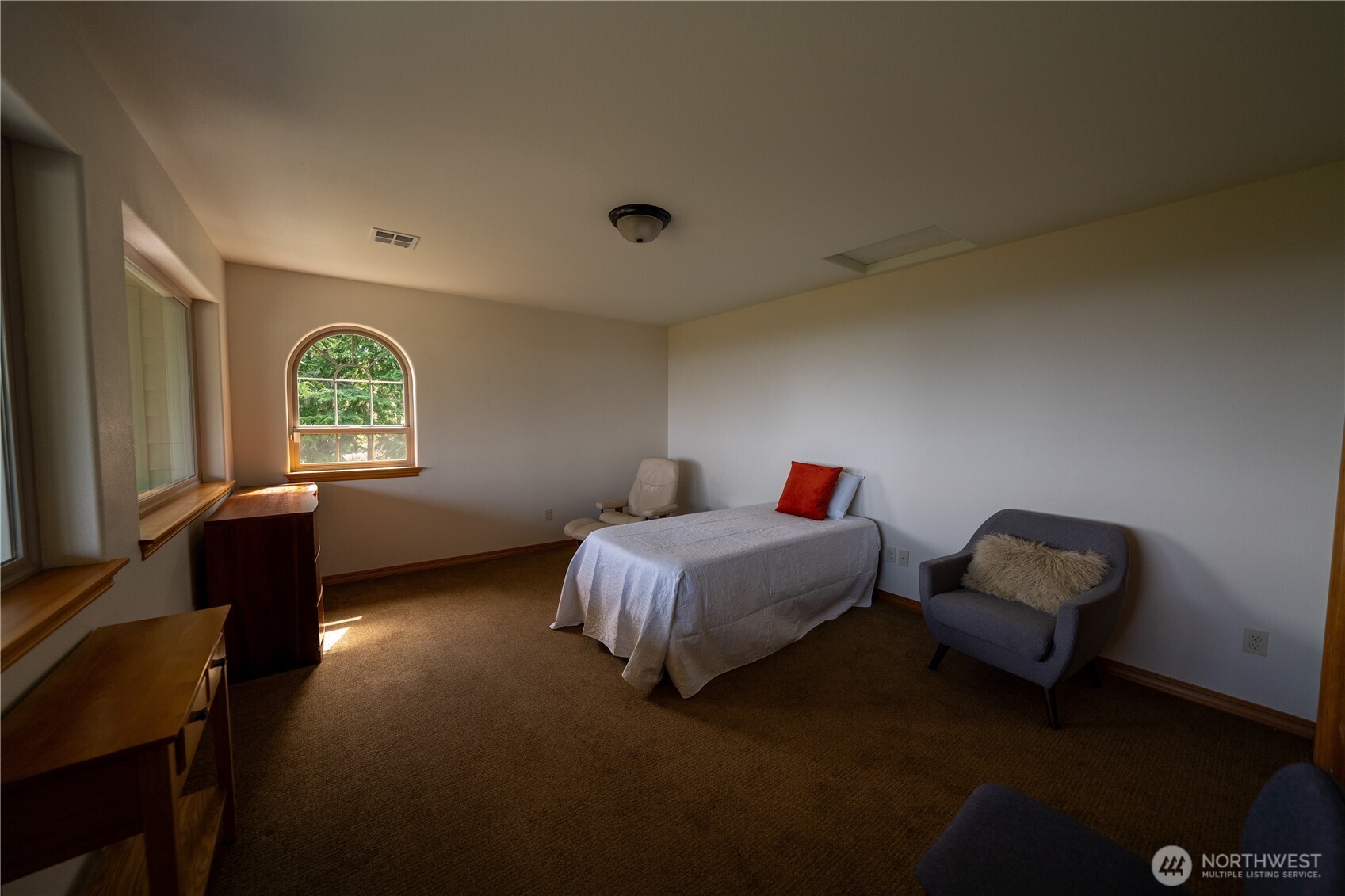 212 Maletti Hill Road , Port Angeles, WA 98362