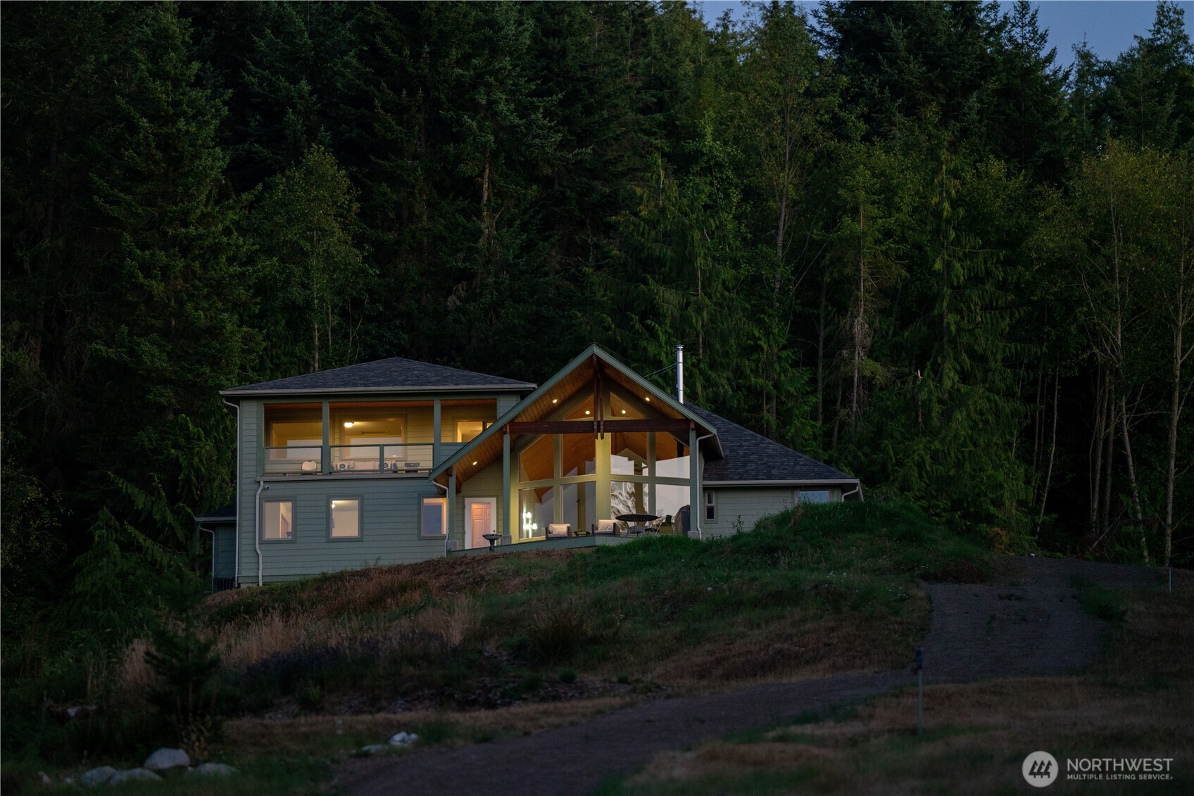 212 Maletti Hill Road , Port Angeles, WA 98362