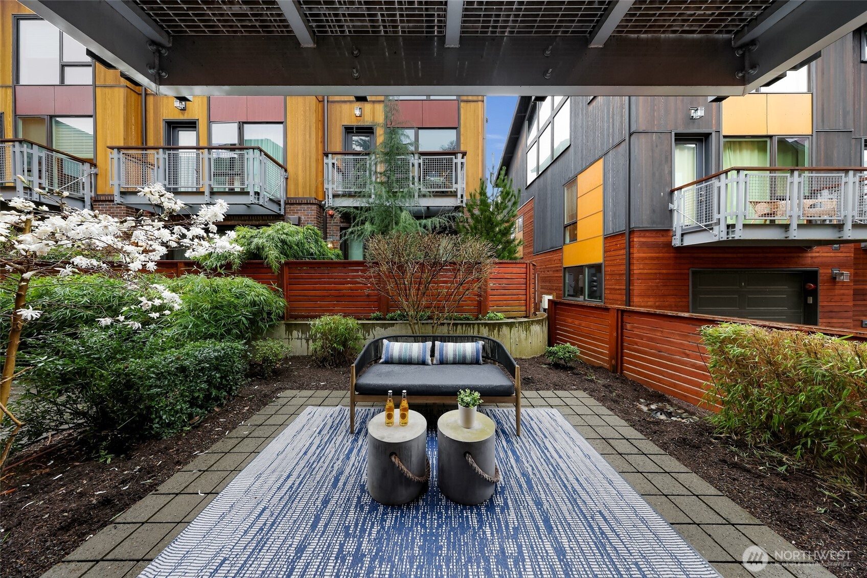 6522 C 32nd Avenue NE, Seattle, WA 98115-7247