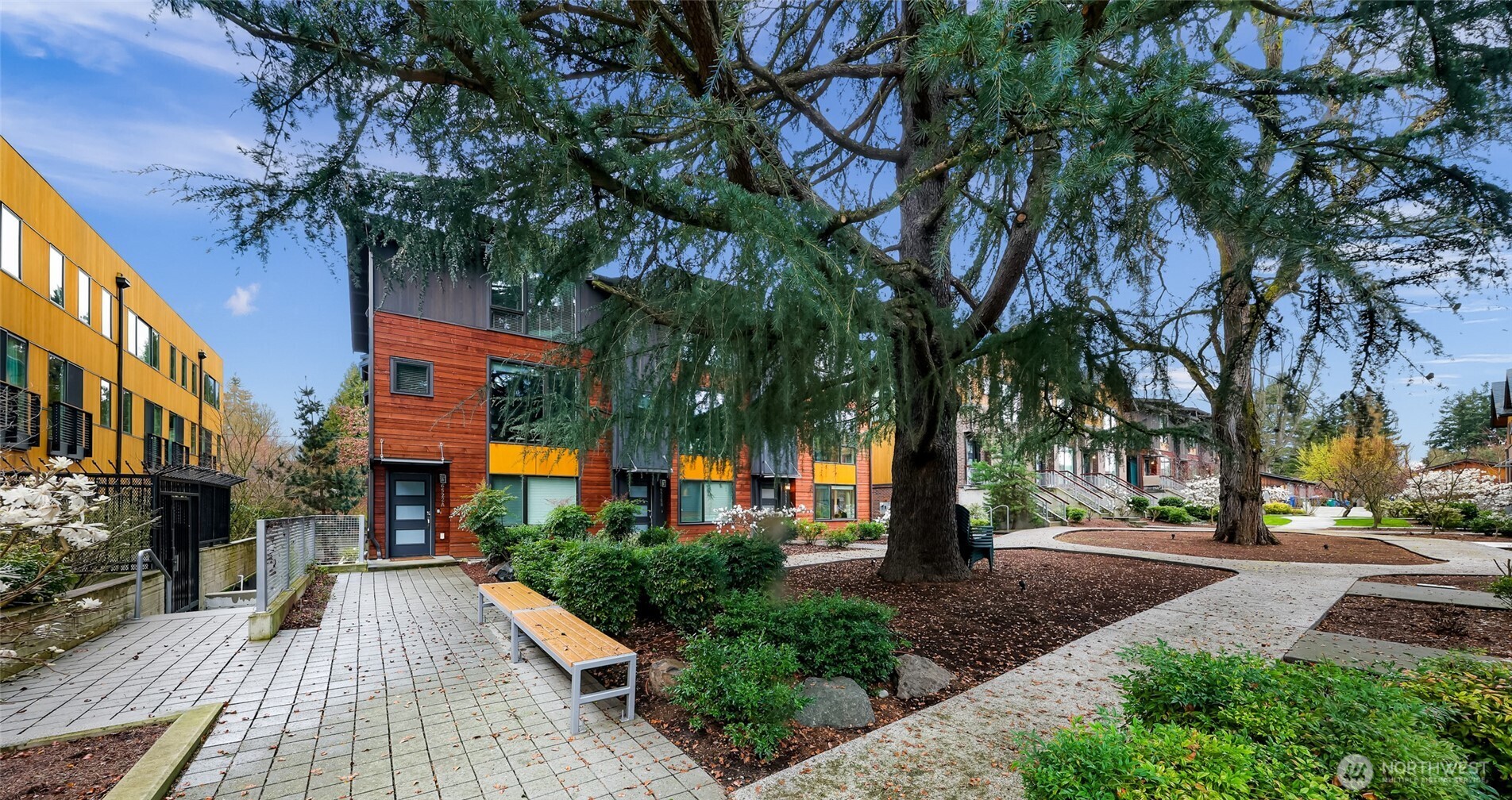 6522 C 32nd Avenue NE, Seattle, WA 98115-7247