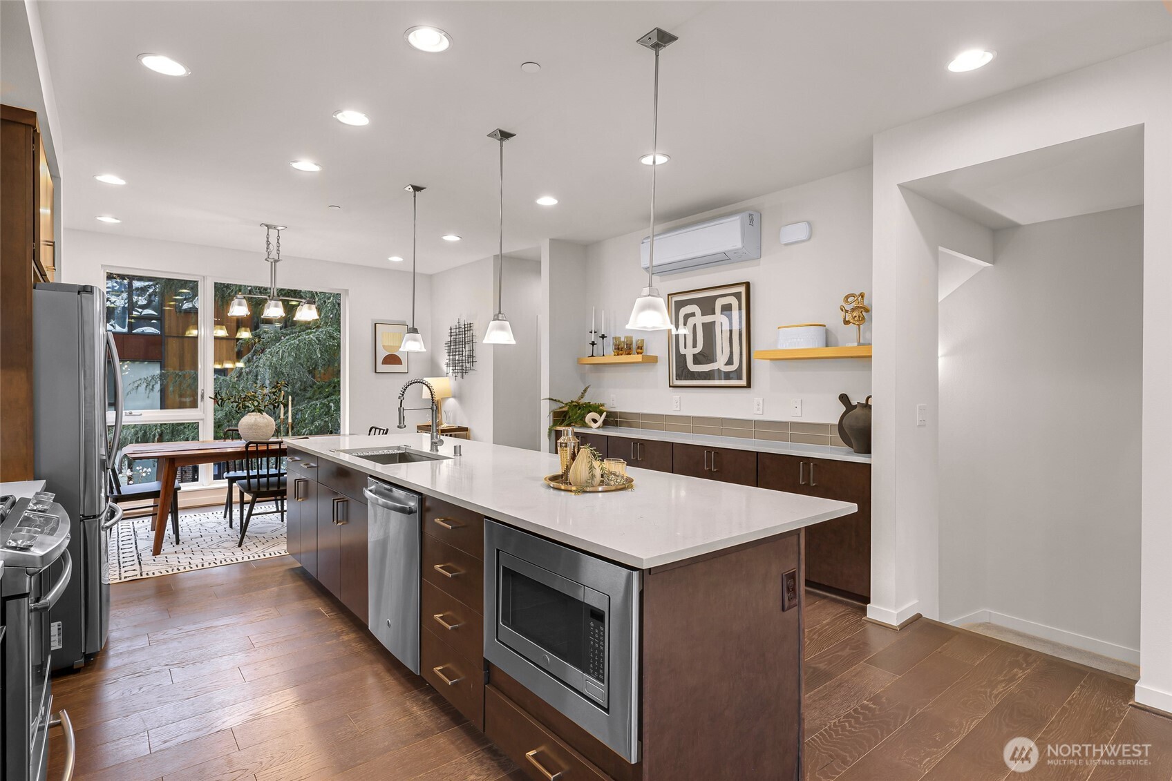 6522 C 32nd Avenue NE, Seattle, WA 98115-7247