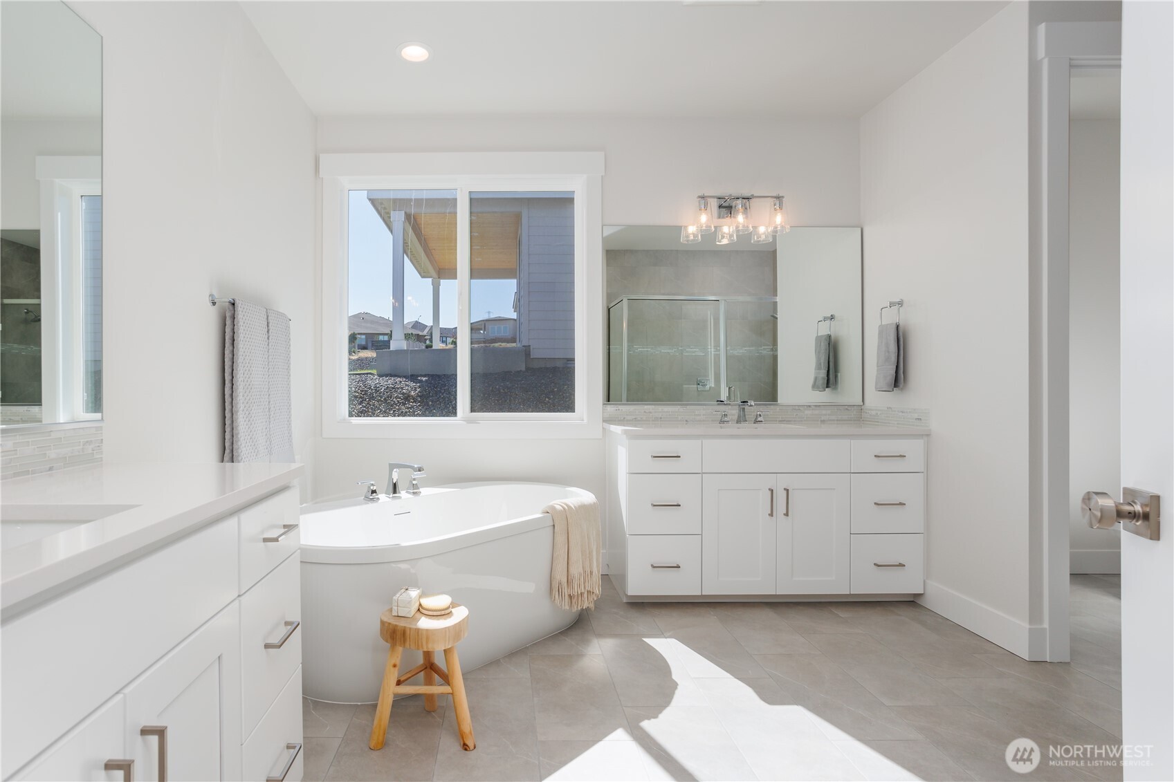 11409 Interlaaken Drive SW, Lakewood, WA 98498