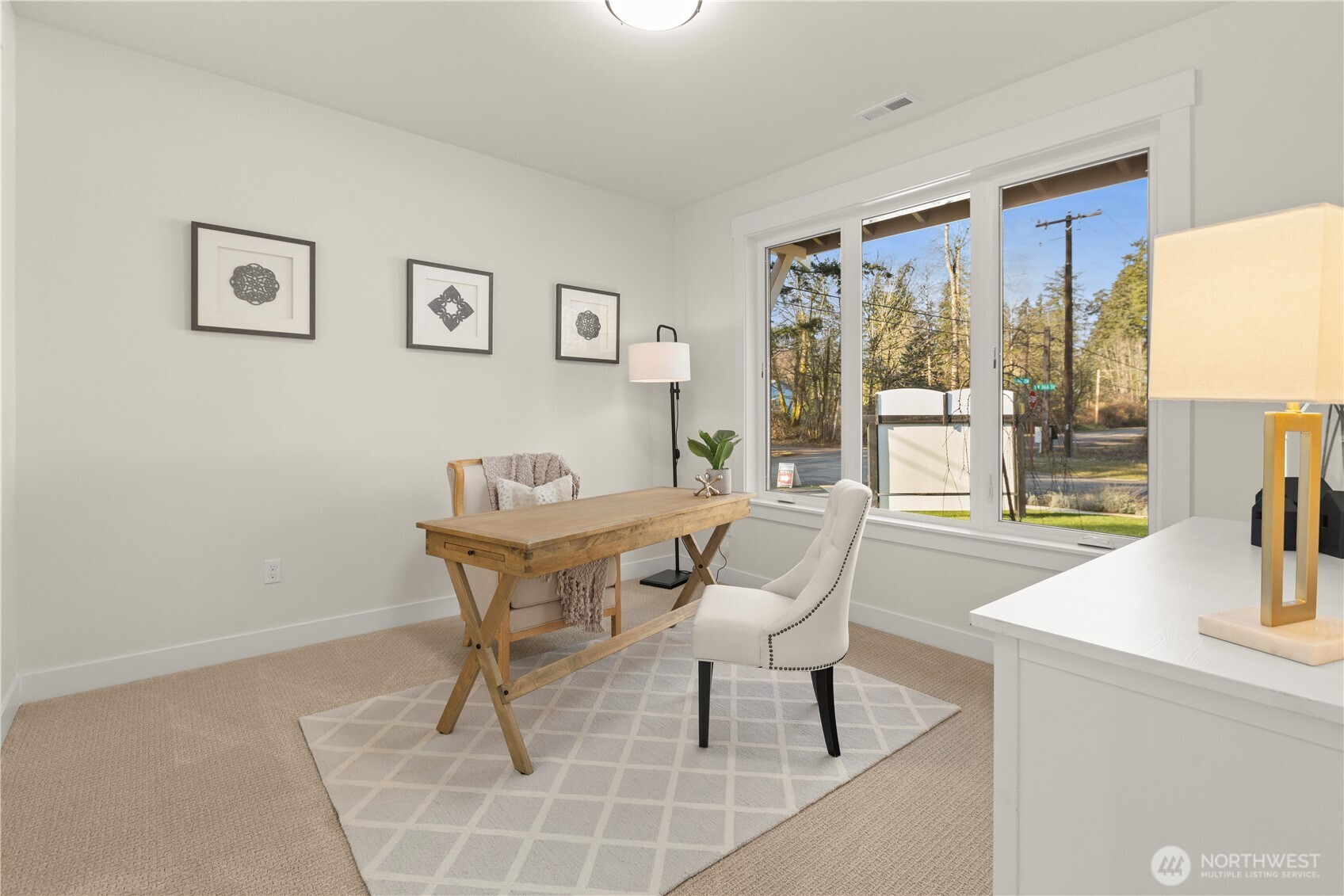 11409 Interlaaken Drive SW, Lakewood, WA 98498