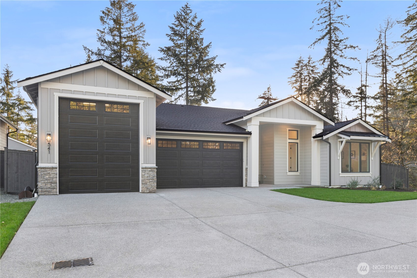 11409 Interlaaken Drive SW, Lakewood, WA 98498