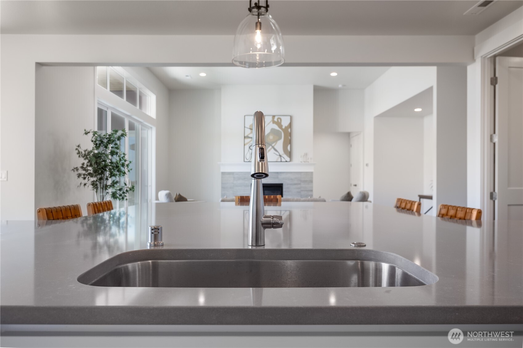 11409 Interlaaken Drive SW, Lakewood, WA 98498