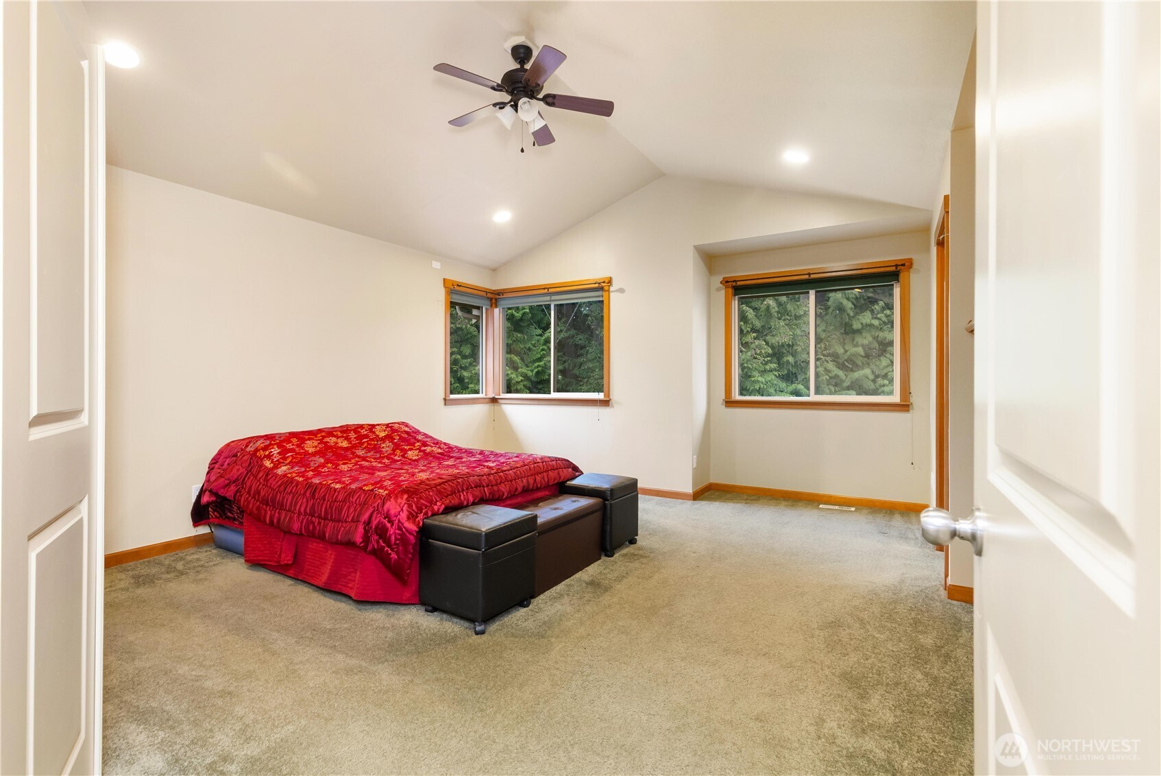 20117 12th Avenue W, Lynnwood, WA 98036