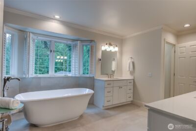 22128 NE 141st Place , Woodinville, WA 98077 - Photo 16