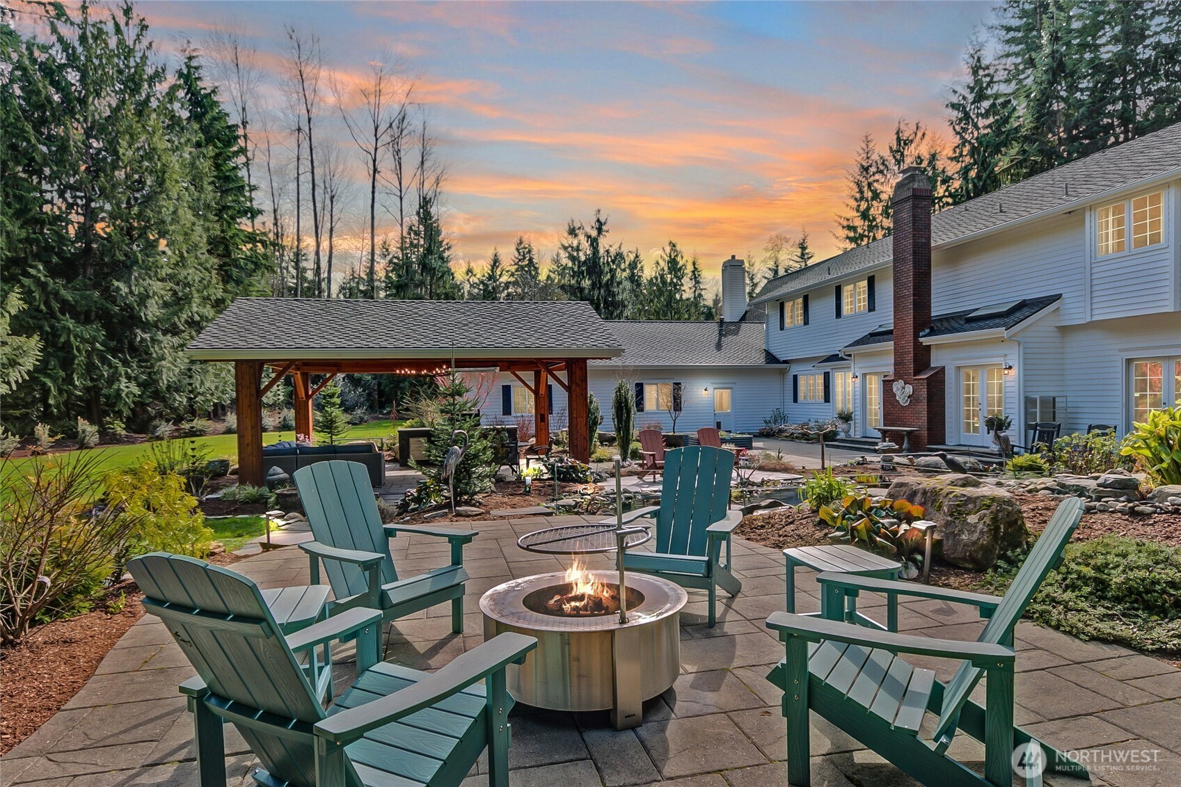 22128 NE 141st Place , Woodinville, WA 98077